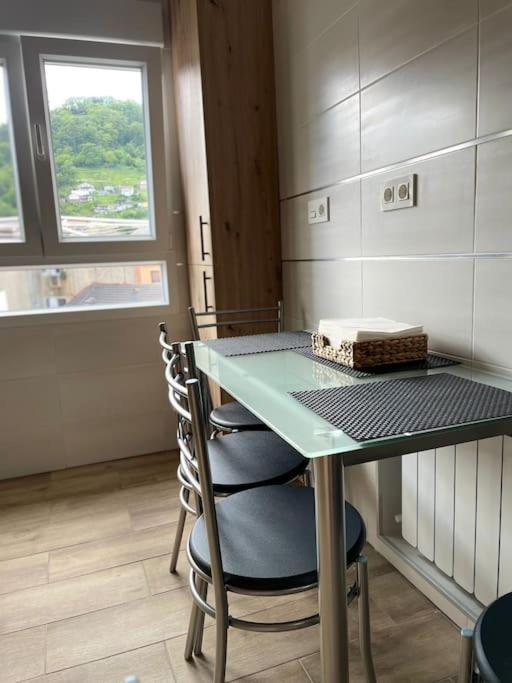 Adoracte 4 Mieres Apartamentos Екстериор снимка