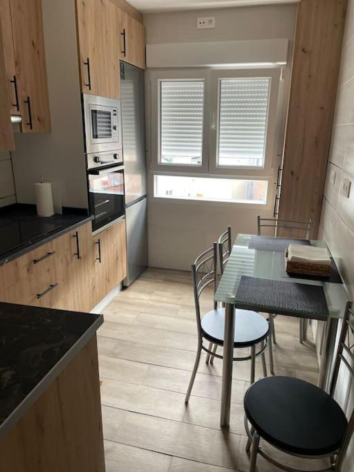 Adoracte 4 Mieres Apartamentos Екстериор снимка