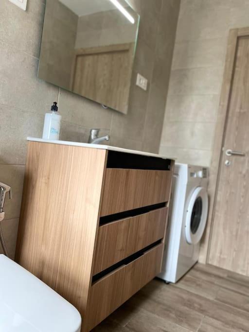 Adoracte 4 Mieres Apartamentos Екстериор снимка
