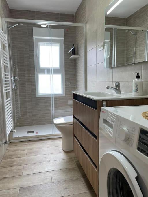 Adoracte 4 Mieres Apartamentos Екстериор снимка
