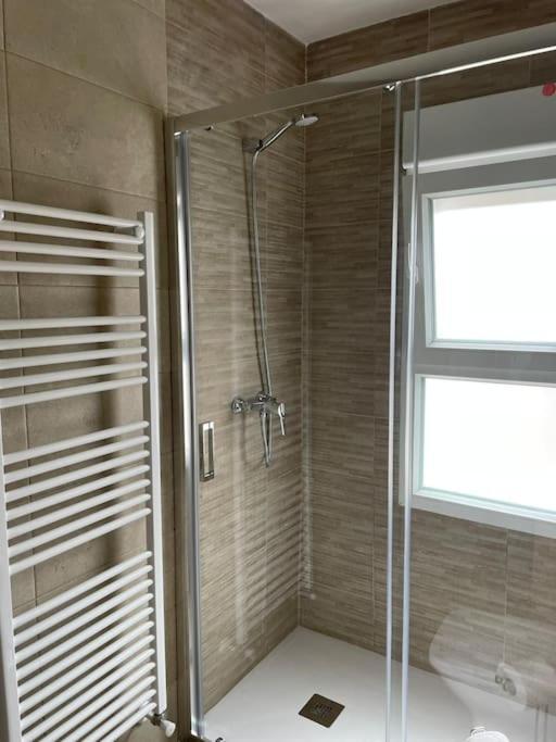 Adoracte 4 Mieres Apartamentos Екстериор снимка